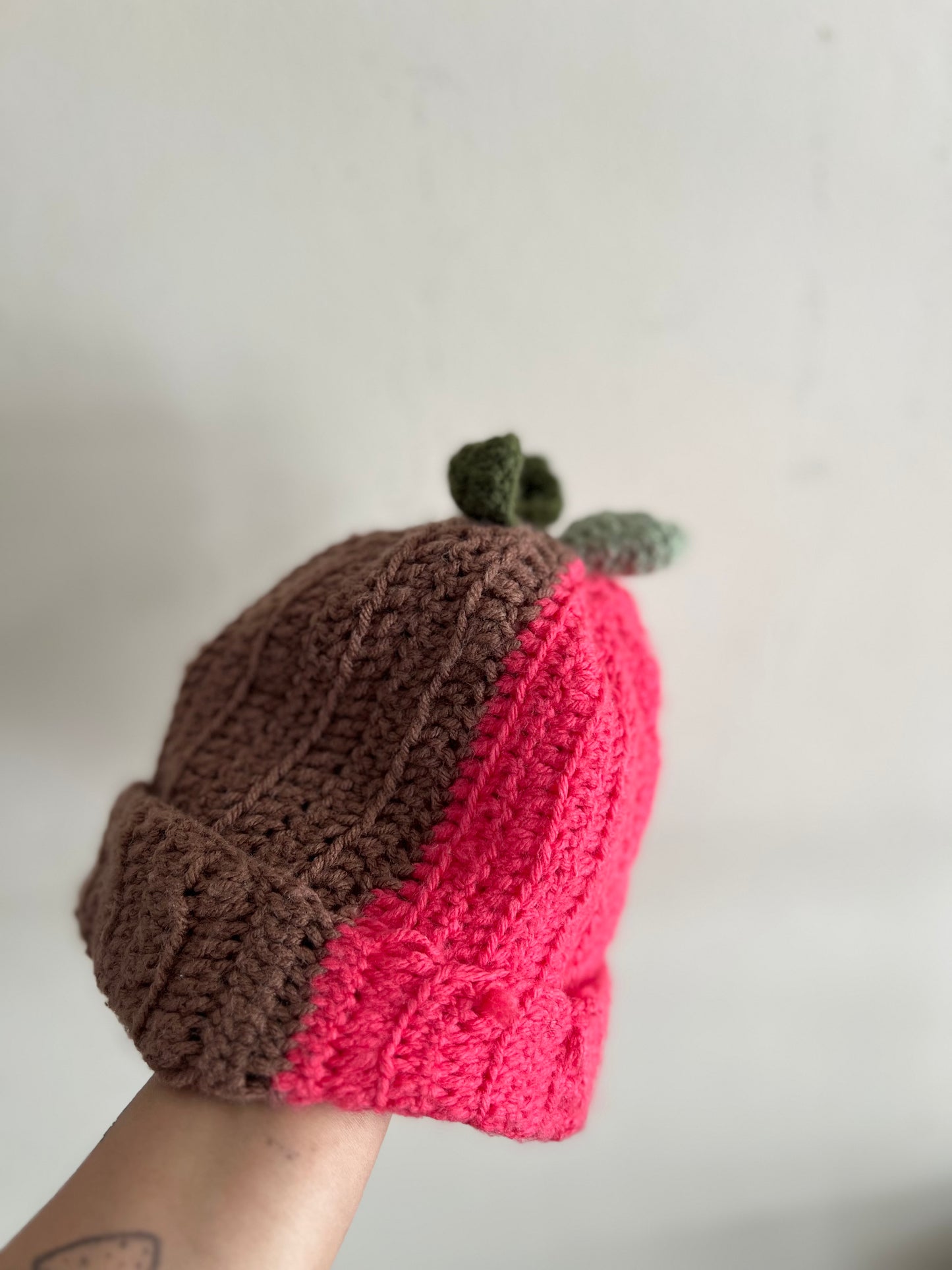 ChclateStrwbrry Hat🍫🍓